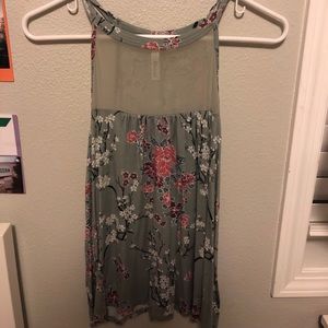 Women’s small Kirious tank top.